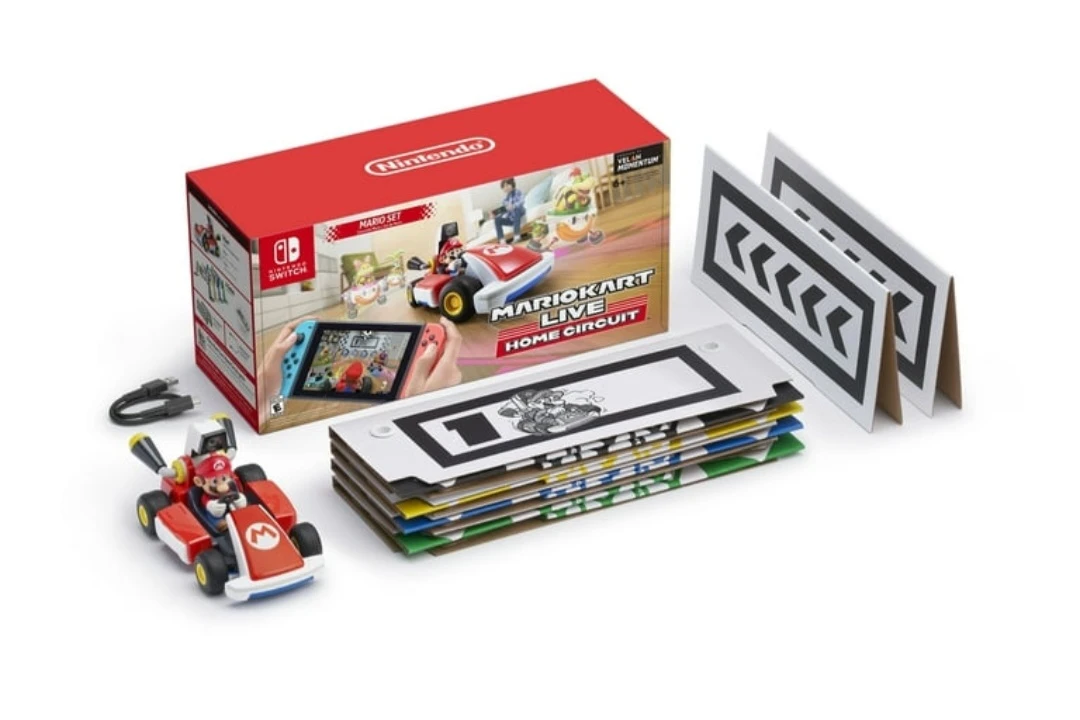 Brand new Nintendo Mario Kart Live: Home Circuit - Mario Set
