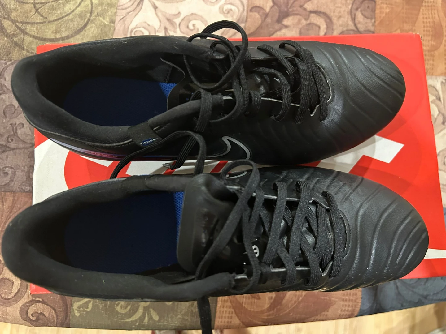 Nike Tiempo