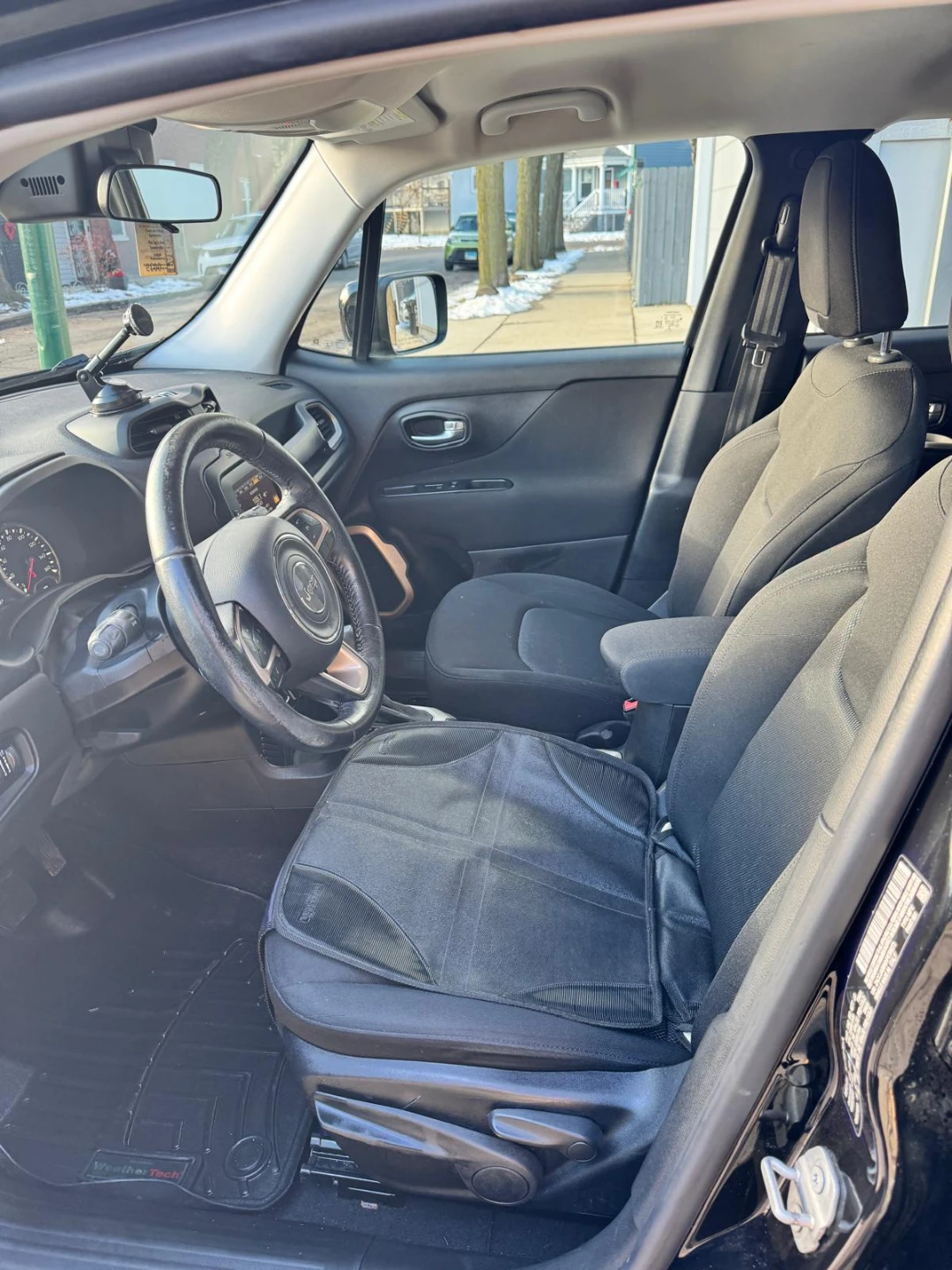 2017 Jeep renegade 83k miles - photo 3