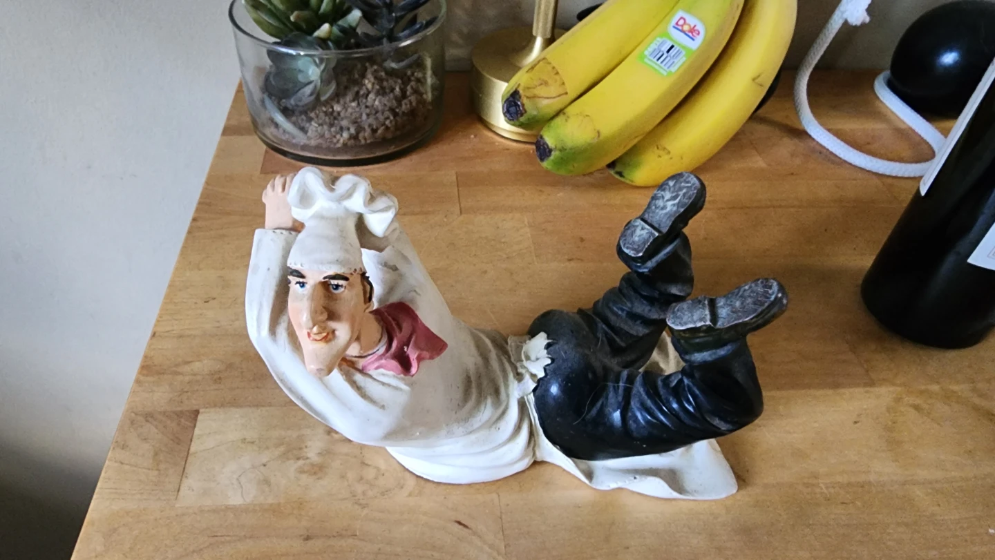 Chef Figurine Wine Bottle Holder - photo 2