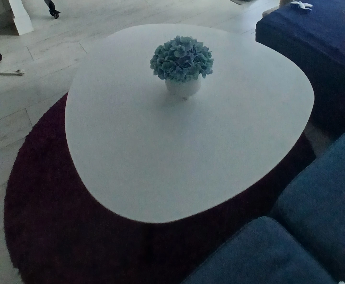 Structube White Oval Coffee Table with Wooden Legs - photo 5