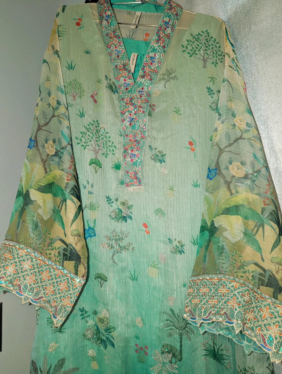 Nureh Kaftan