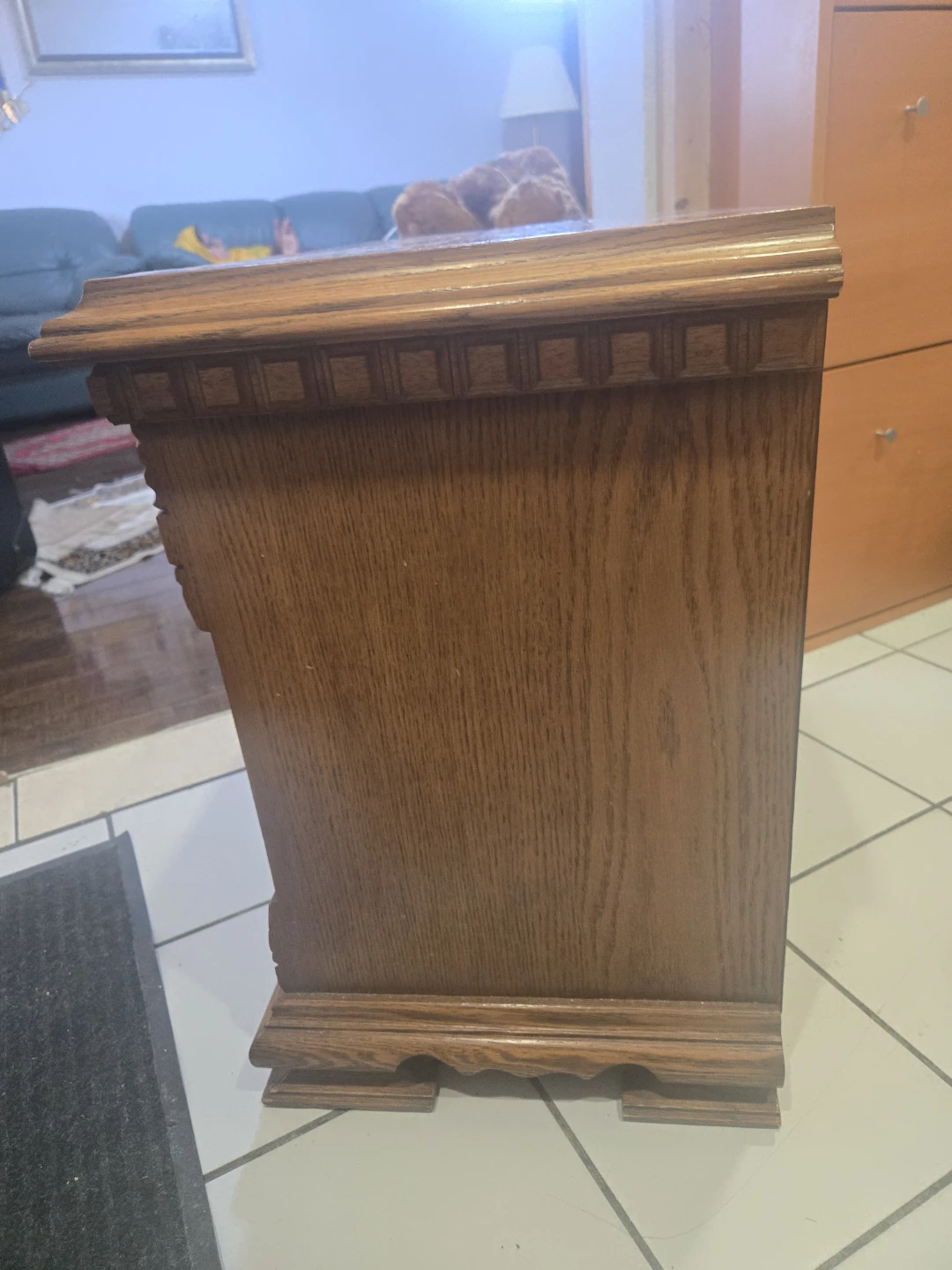 Vintage Oak 3-Drawer Nightstand - photo 2