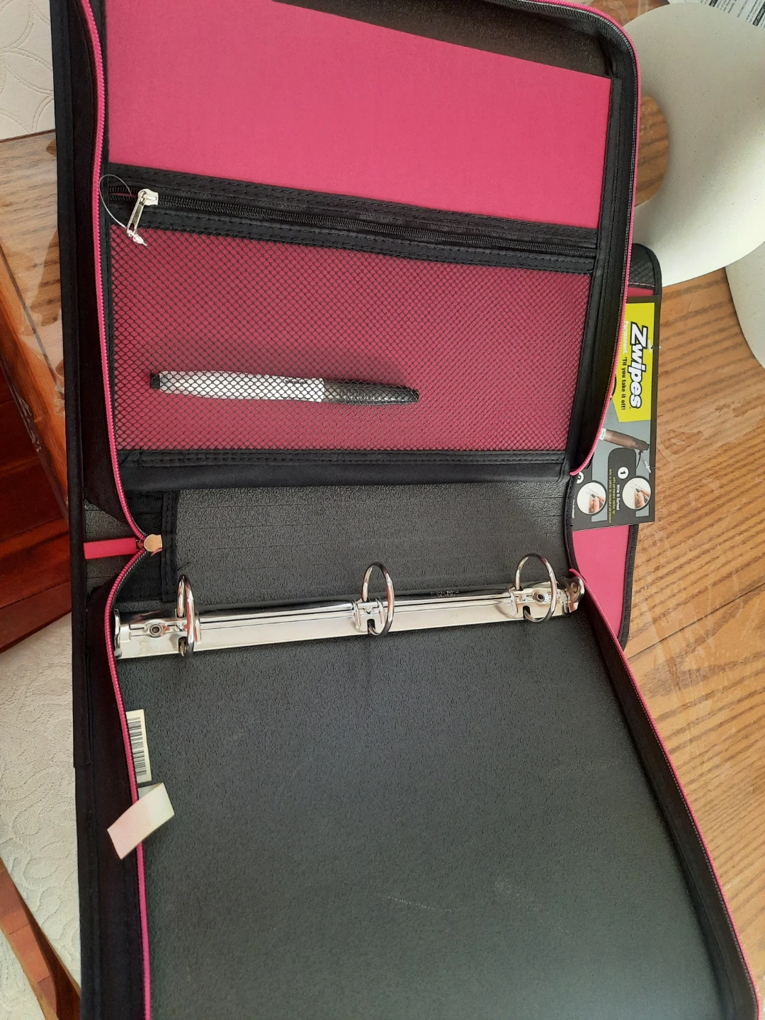 Hilroy Zwipes 1 1/2" Zipper Binder with Marker🥕 - photo 3