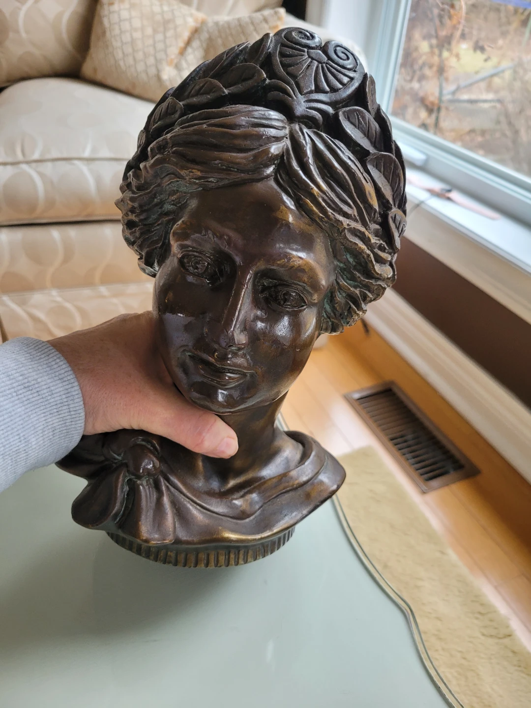1/2 Off - Bronze Bust of a Woman - photo 2