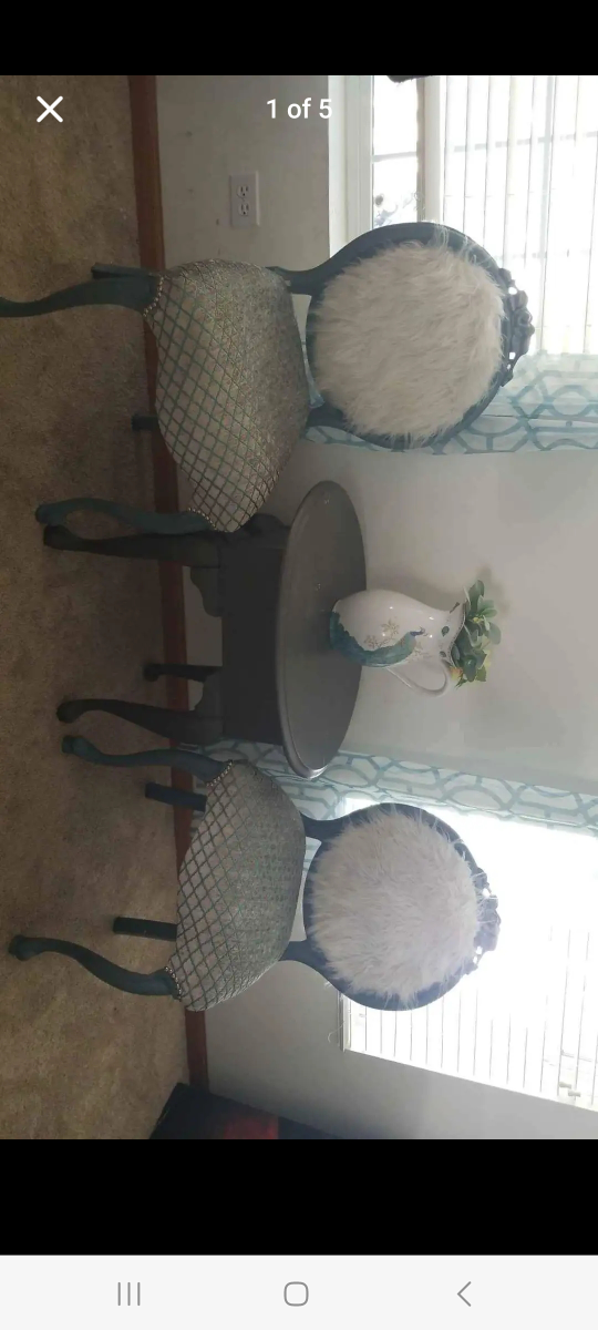 Set of 2 Blue Accent Chairs