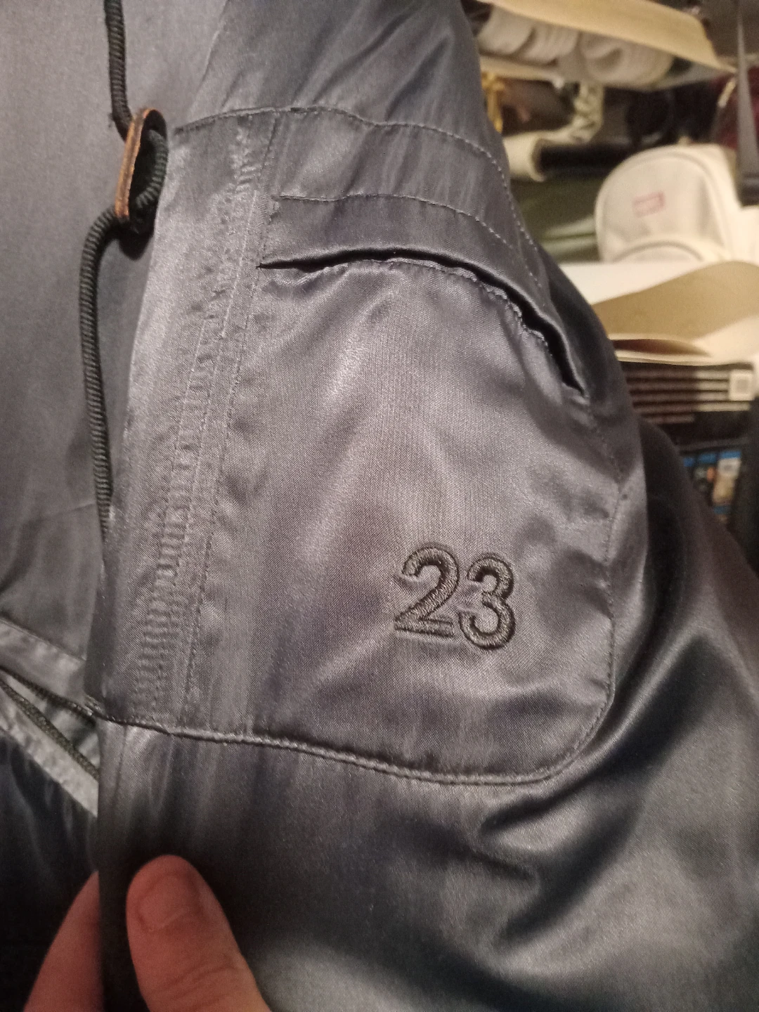 Y2K Jordan Parka - Medium - photo 5