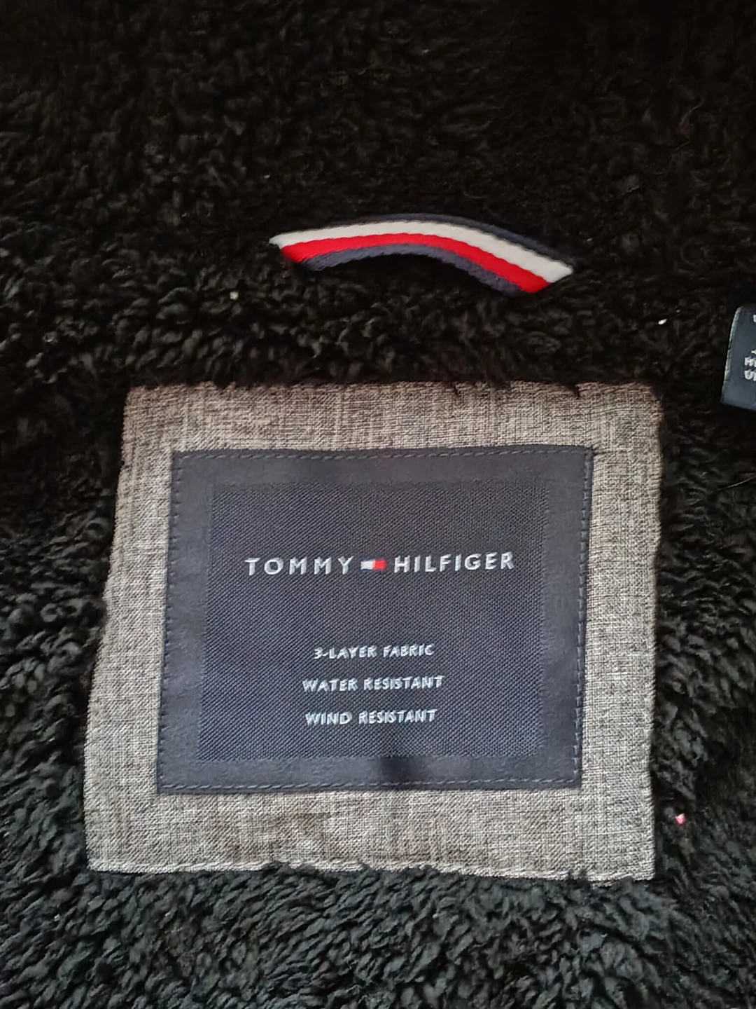 Tommy Hilfiger Hooded Jacket (New With Tags) Water Resistant - photo 3
