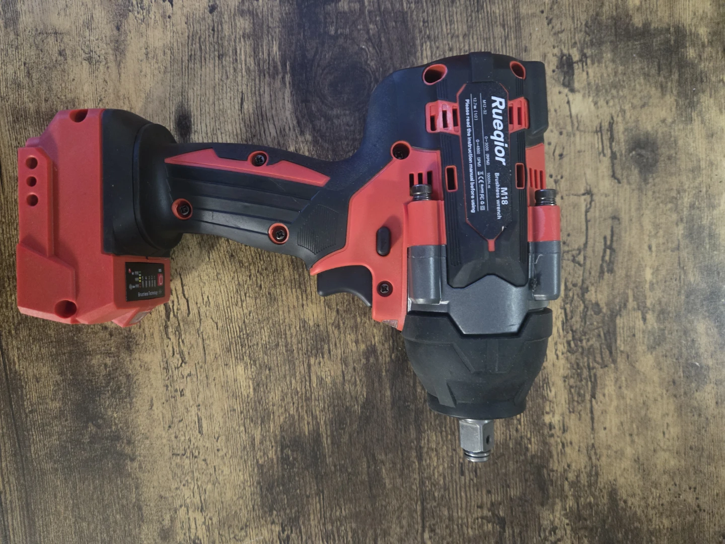 High torque 1/2" Impact wrench M18 - photo 2