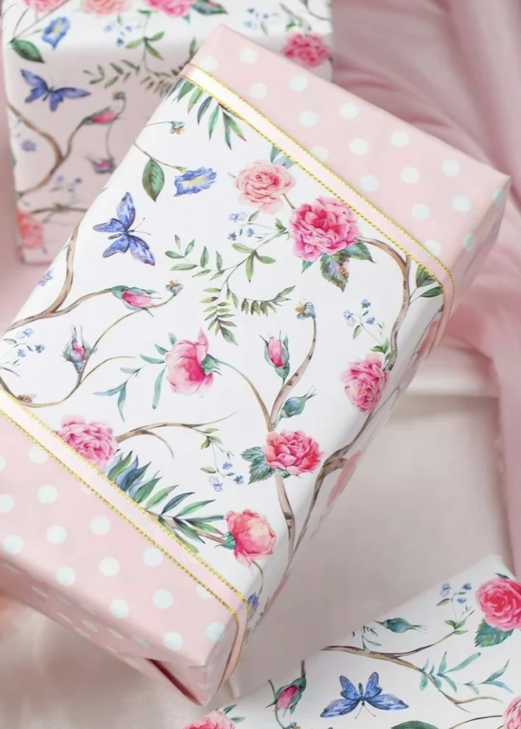 Floral Butterfly Wrapping Paper Roll 17"×32.8ft - photo 2