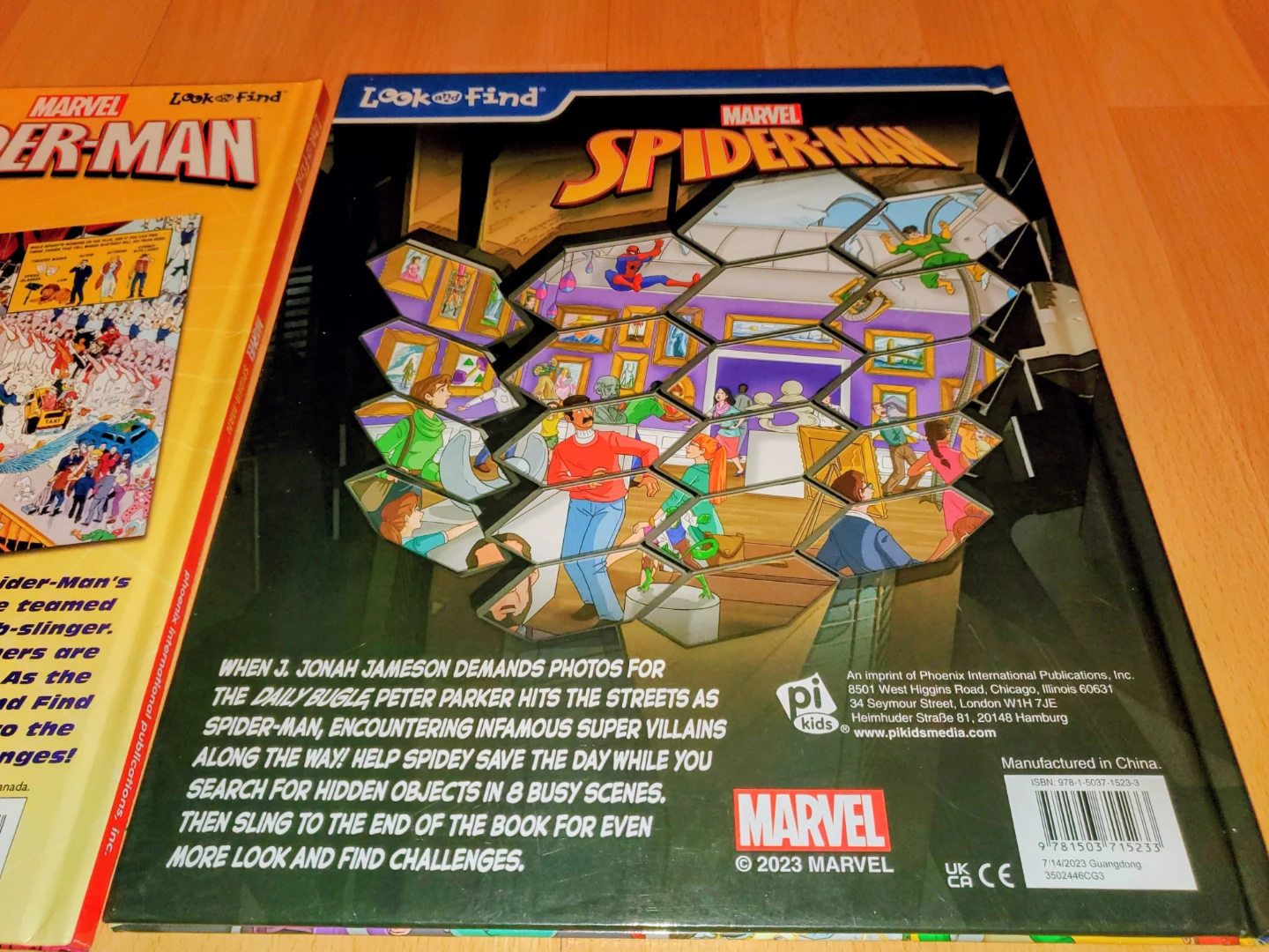 Marvel Spider-Man Look and Find Book Lot (2 Books) - photo 5