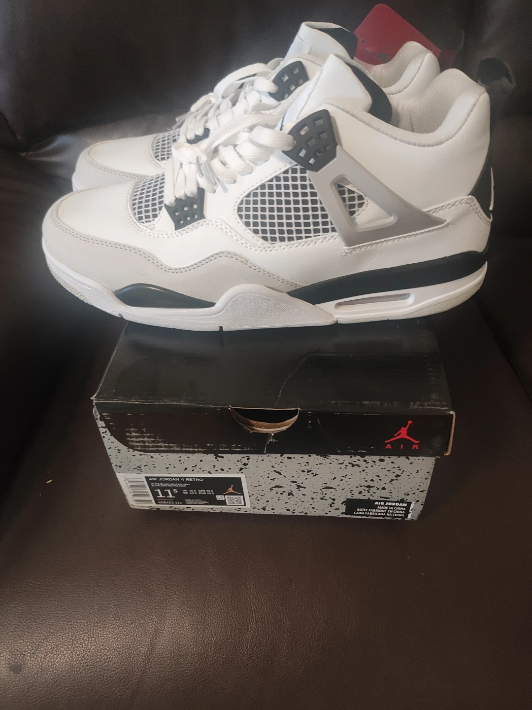 Air Jordan 4 Retro White Black Cement Size 11.5 Men's Sneakers - photo 2