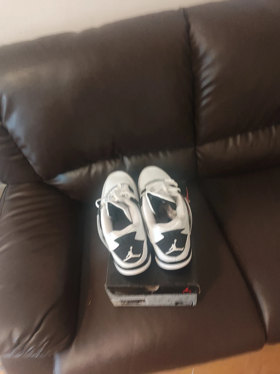 Air Jordan 4 Retro White Black Cement Size 11.5 Men's Sneakers - photo 3