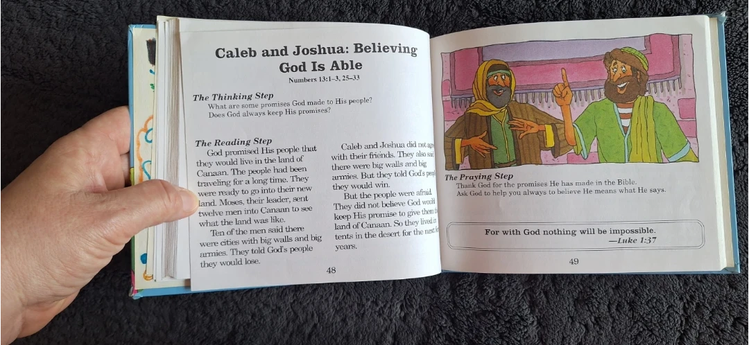 My Time With God: A Child's First Devotional Book🥕 - photo 3