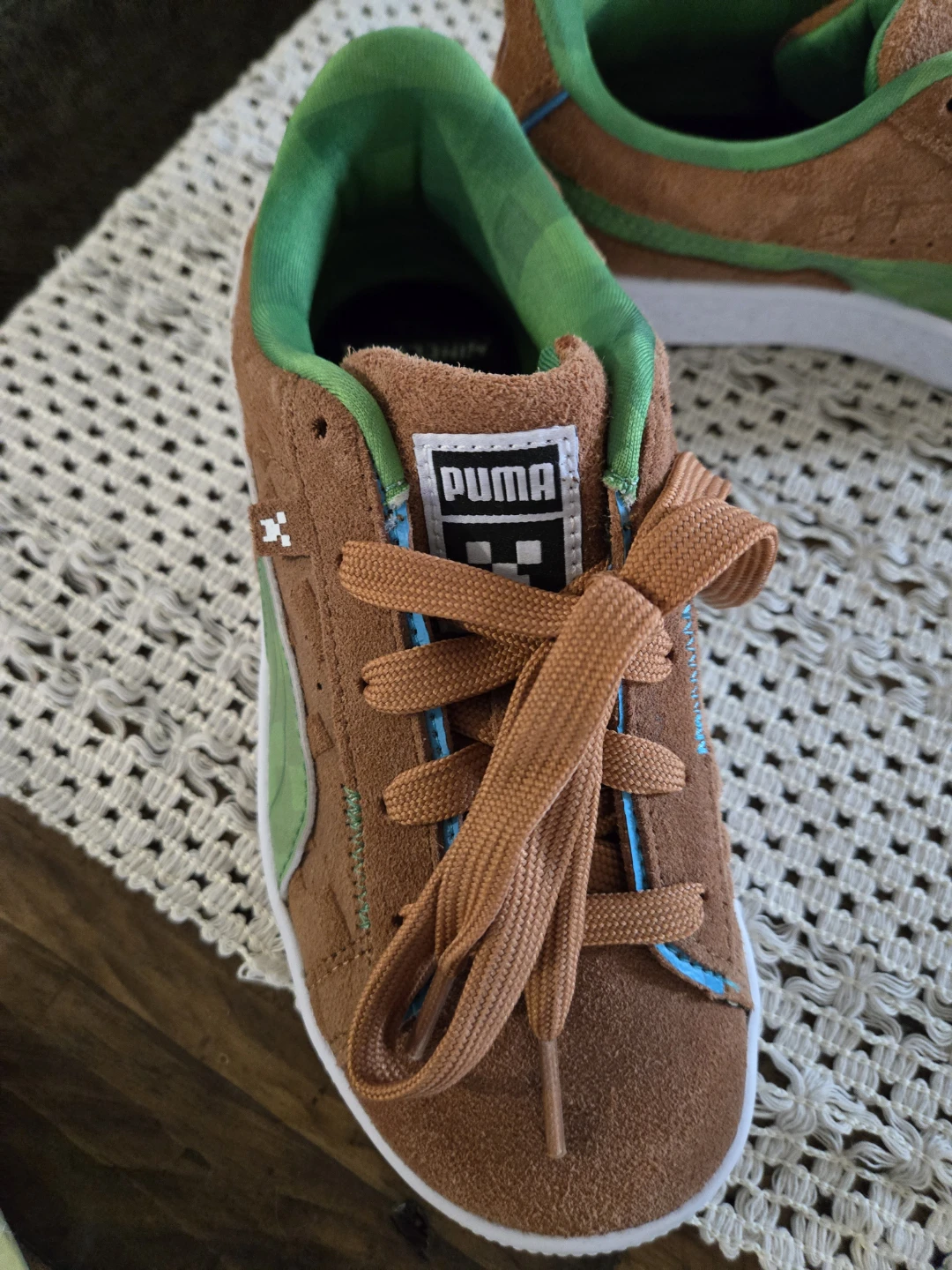 NEW Puma Minecraft Suede Shoes size 1 kids - photo 3