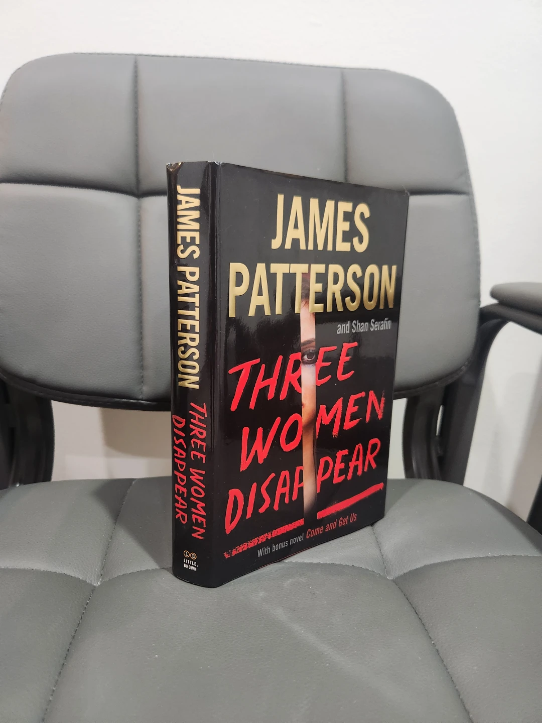 James Patterson Three Women Disappear Book