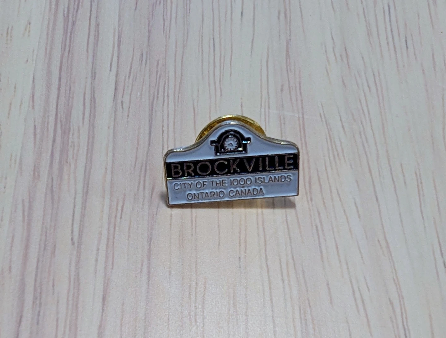 Brand New Brockville City of the 1000 Islands Lapel Pin