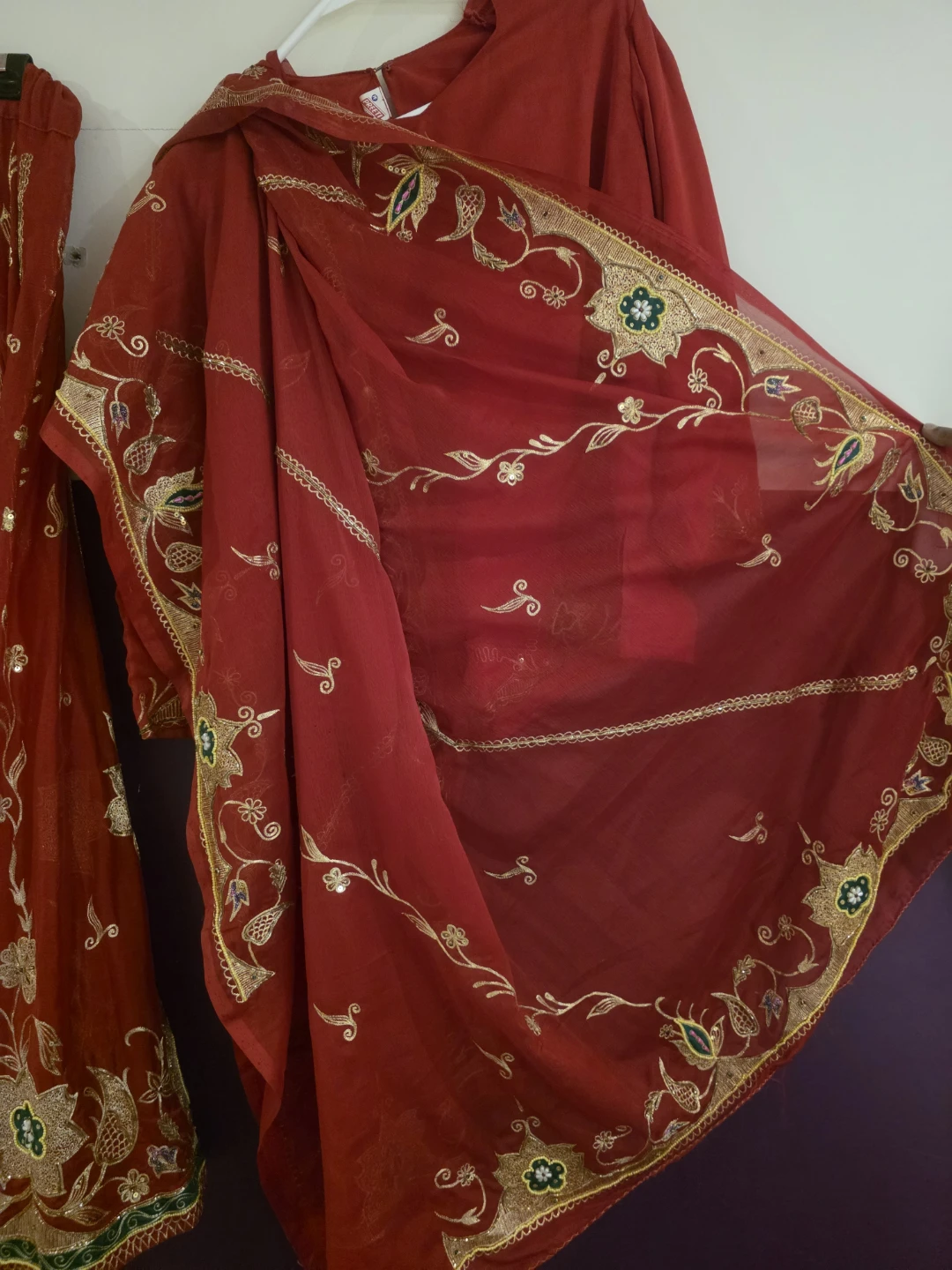 Red Embroidered Suit with Dupatta - photo 3