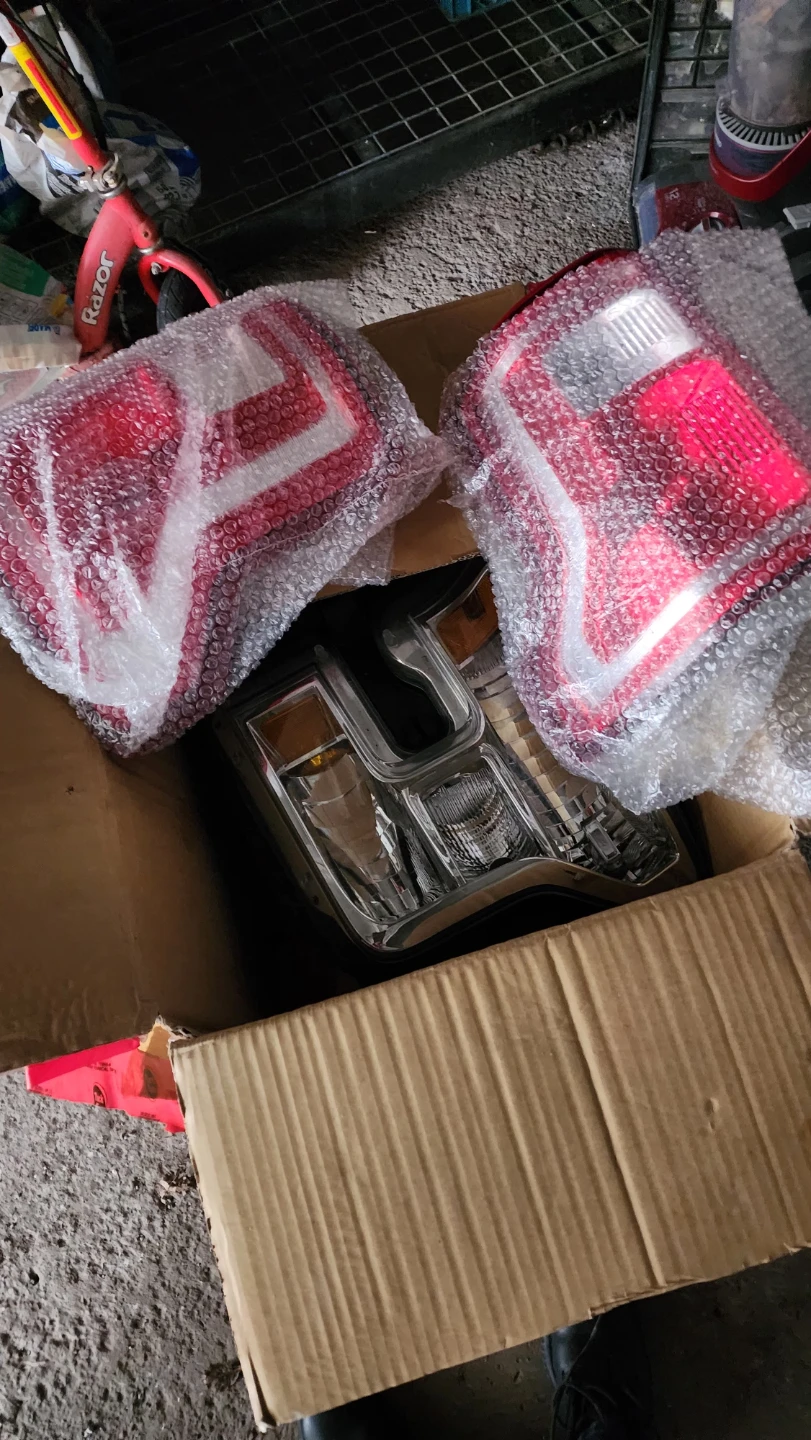 Ford F-150 Headlights and Tail Lights Set
