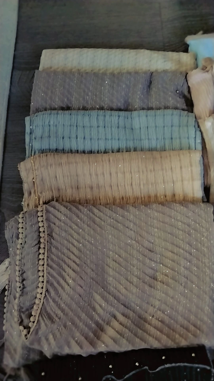 HPS New Collection Scarf - photo 2