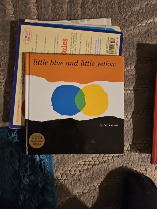 Little Blue and Little Yellow