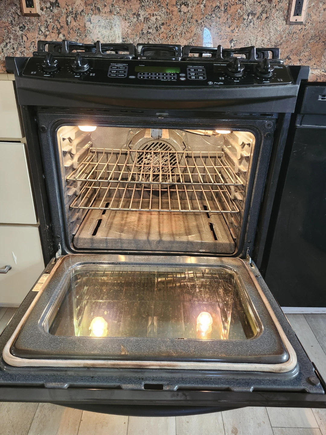 GE Profile Gas Range with Oven - photo 5