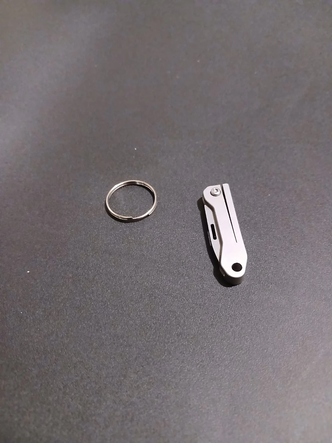 Mini Titanium Pocket Knife With Keychain Ring - photo 3