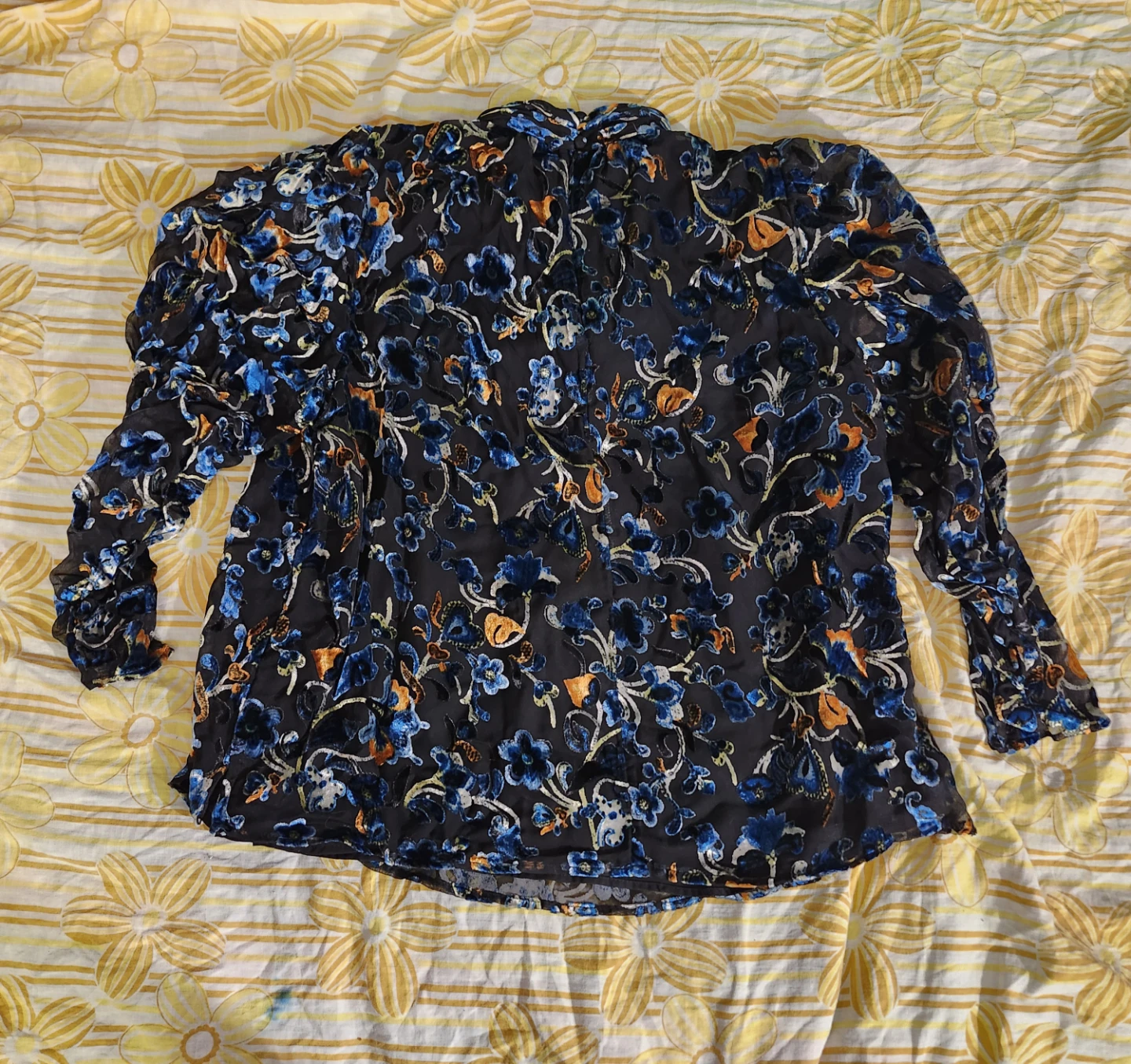 NWT French Connection black floral blouse - photo 2