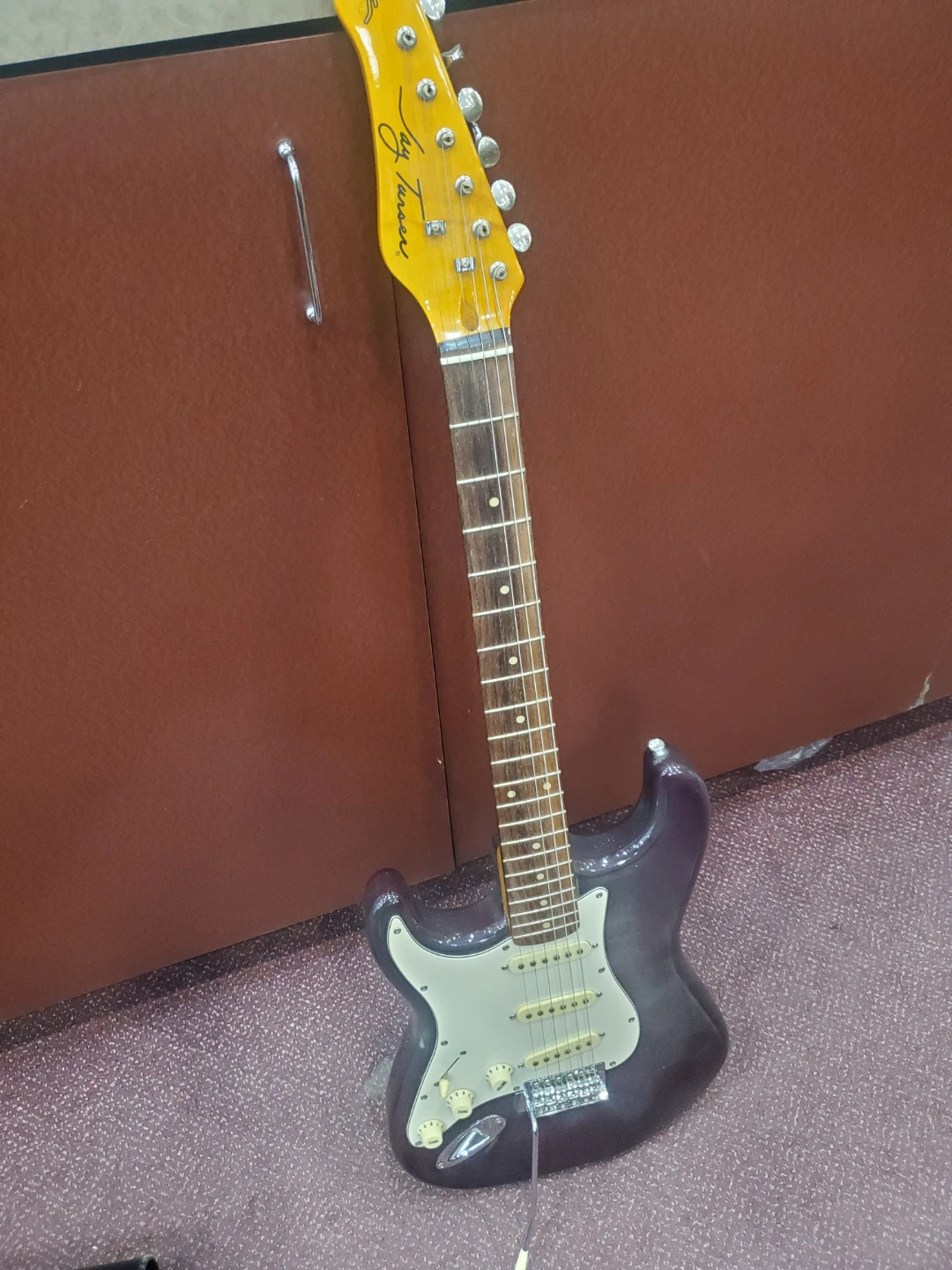 Jay Turser Electric Guitar - photo 4