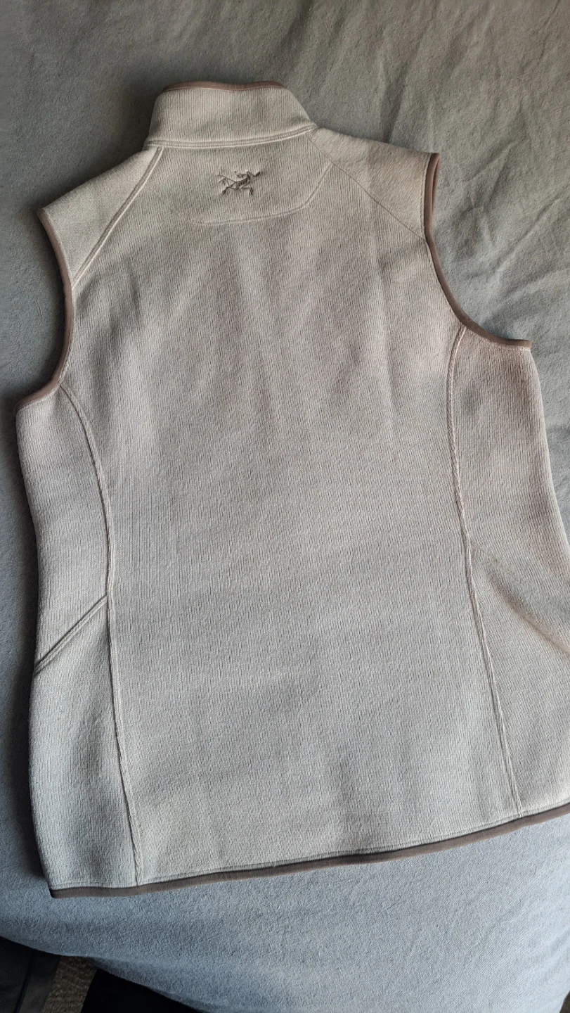 Arc'teryx Women's Fleece Vest - Beige - Size M/M - photo 3