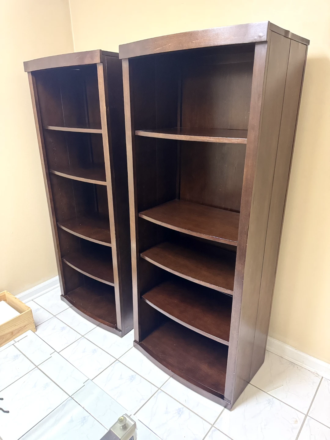2 Dark Brown Wood 5-Shelf Bookshelf - photo 2
