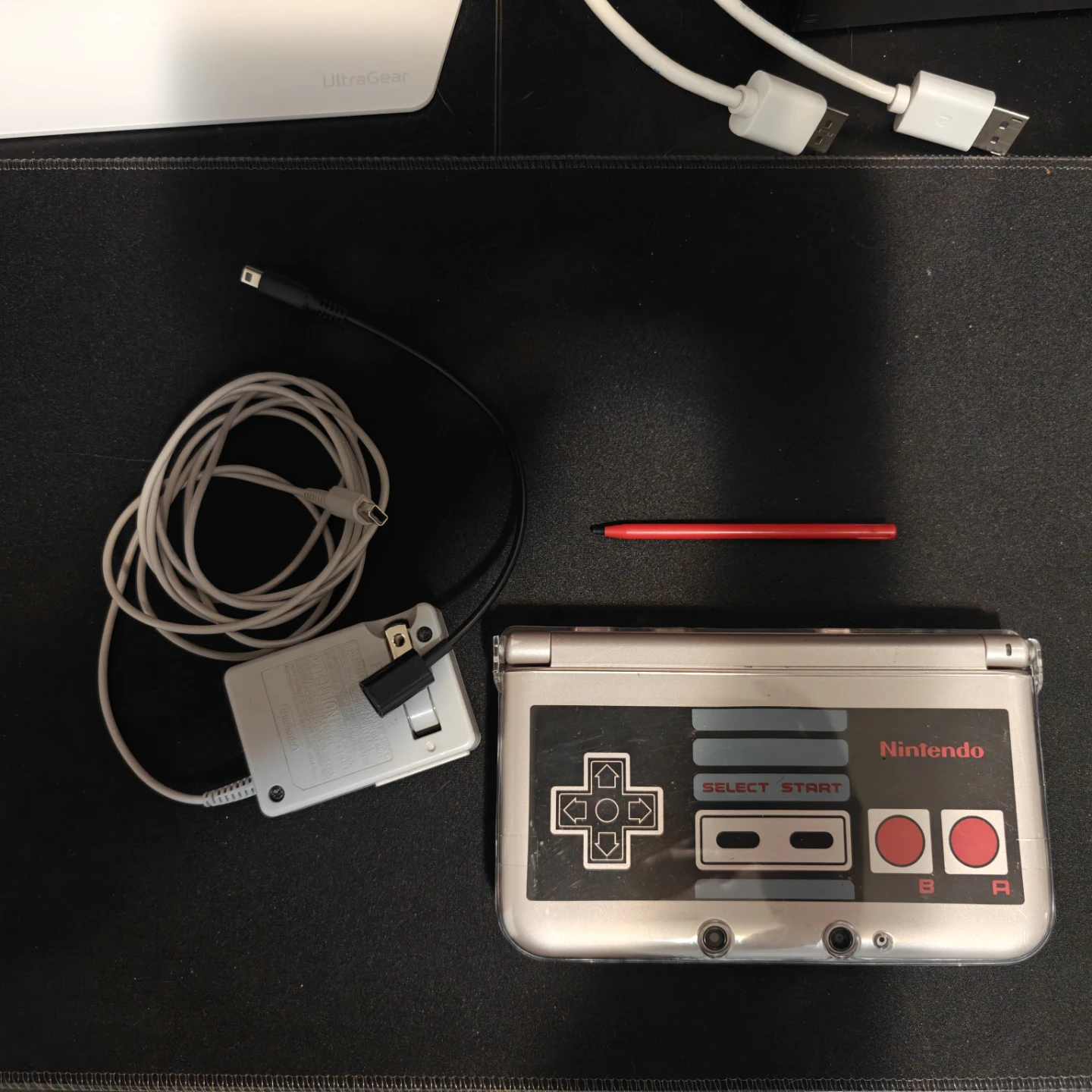 3DS XL SNES EDITION mint condition
