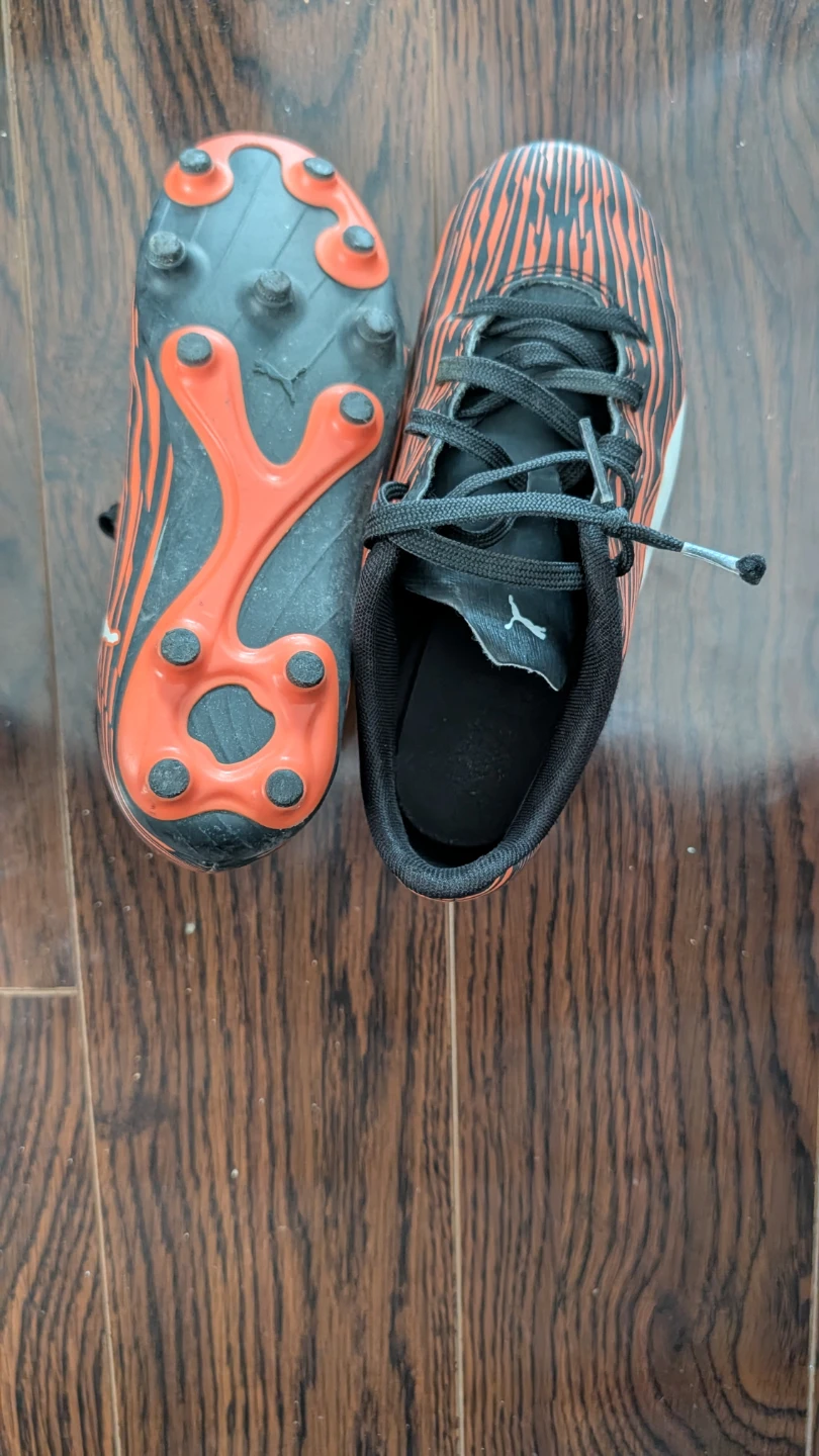 Puma Soccer Cleats - Orange/Black Tiger Stripe - Size 1C - photo 3