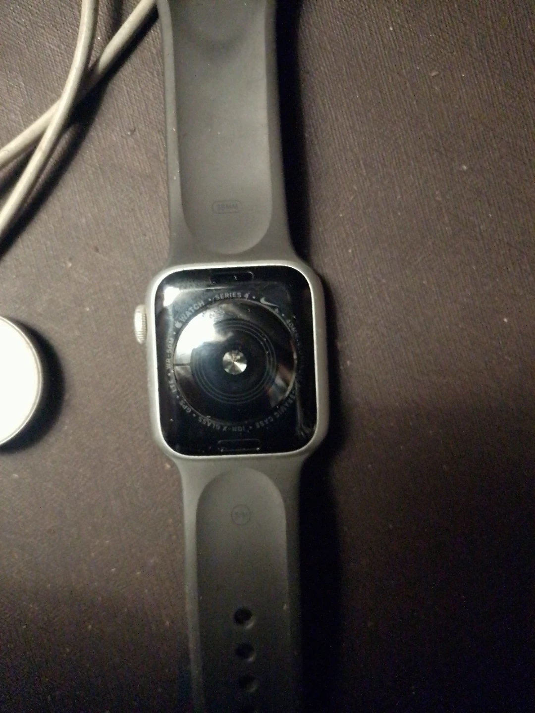 Apple Watch Series 4 - photo 2