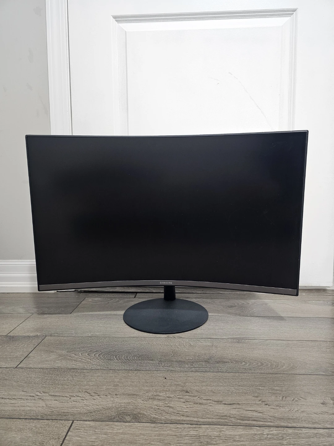 Samsung 27" Curved Monitor