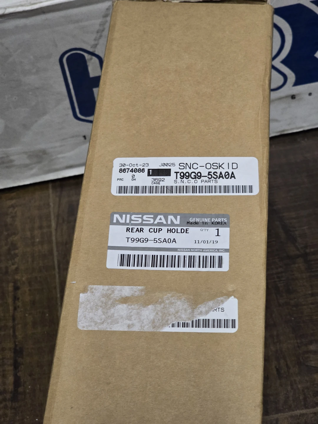 Nissan Rear Cup Holders and Stash Tray - Nissan (T99G9-5SA0A)