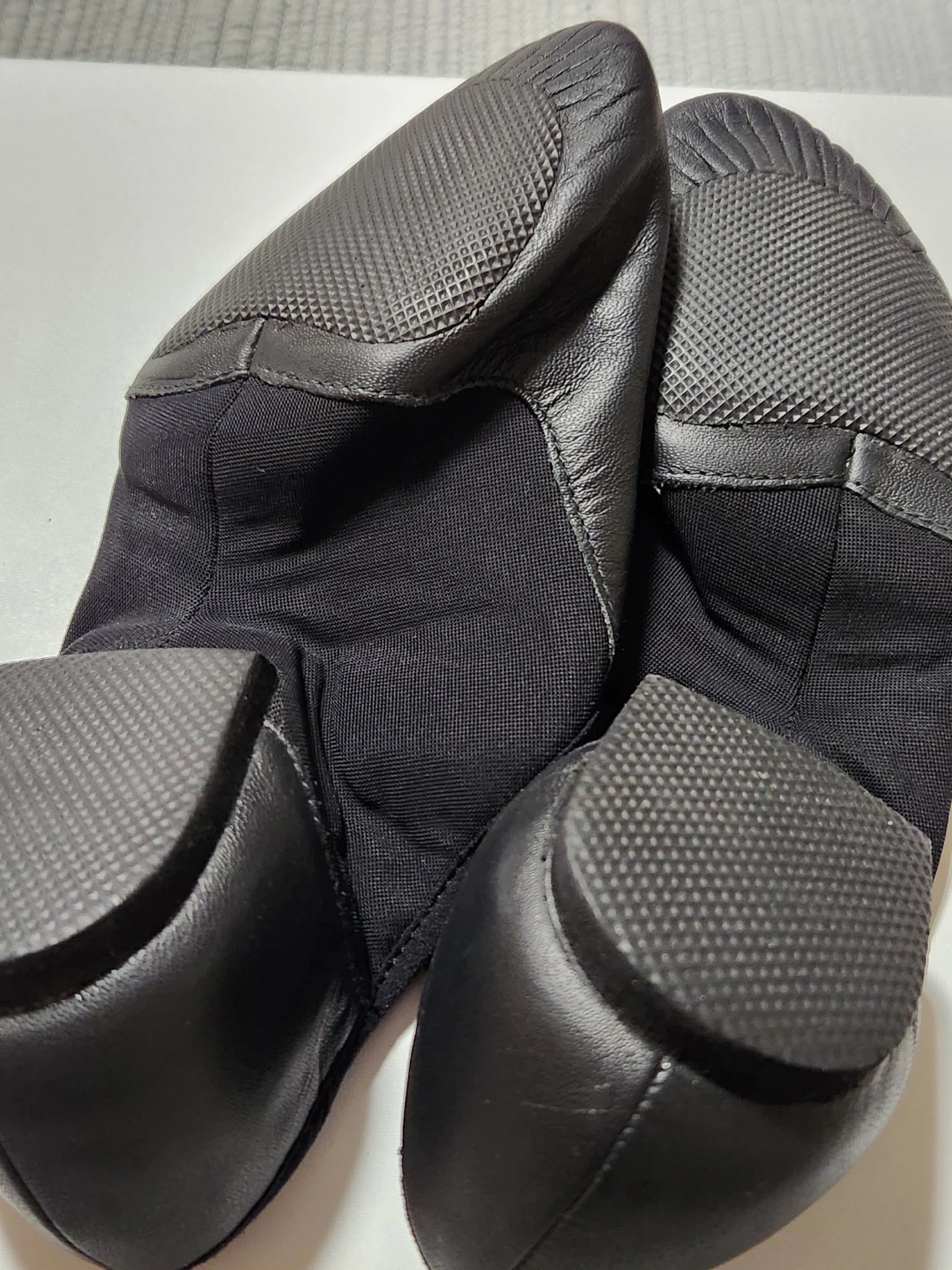 Bloch Black Jazz Shoes. Sizes 7 & 8.5 - photo 4