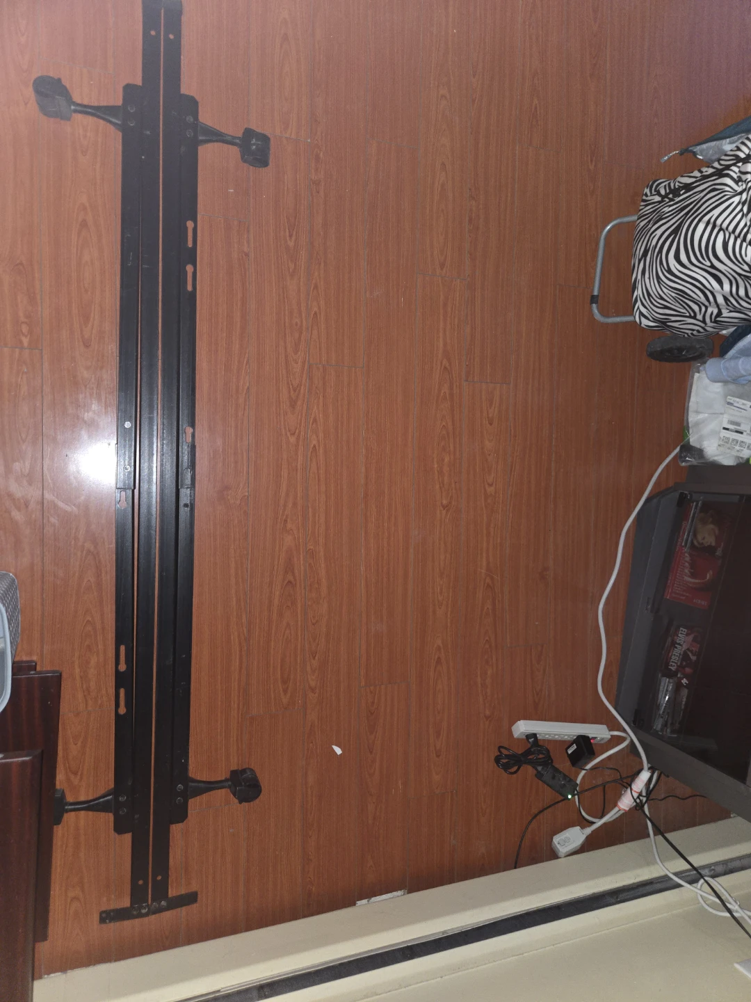 Black Metal Bed Frame Headboard Bracket Set