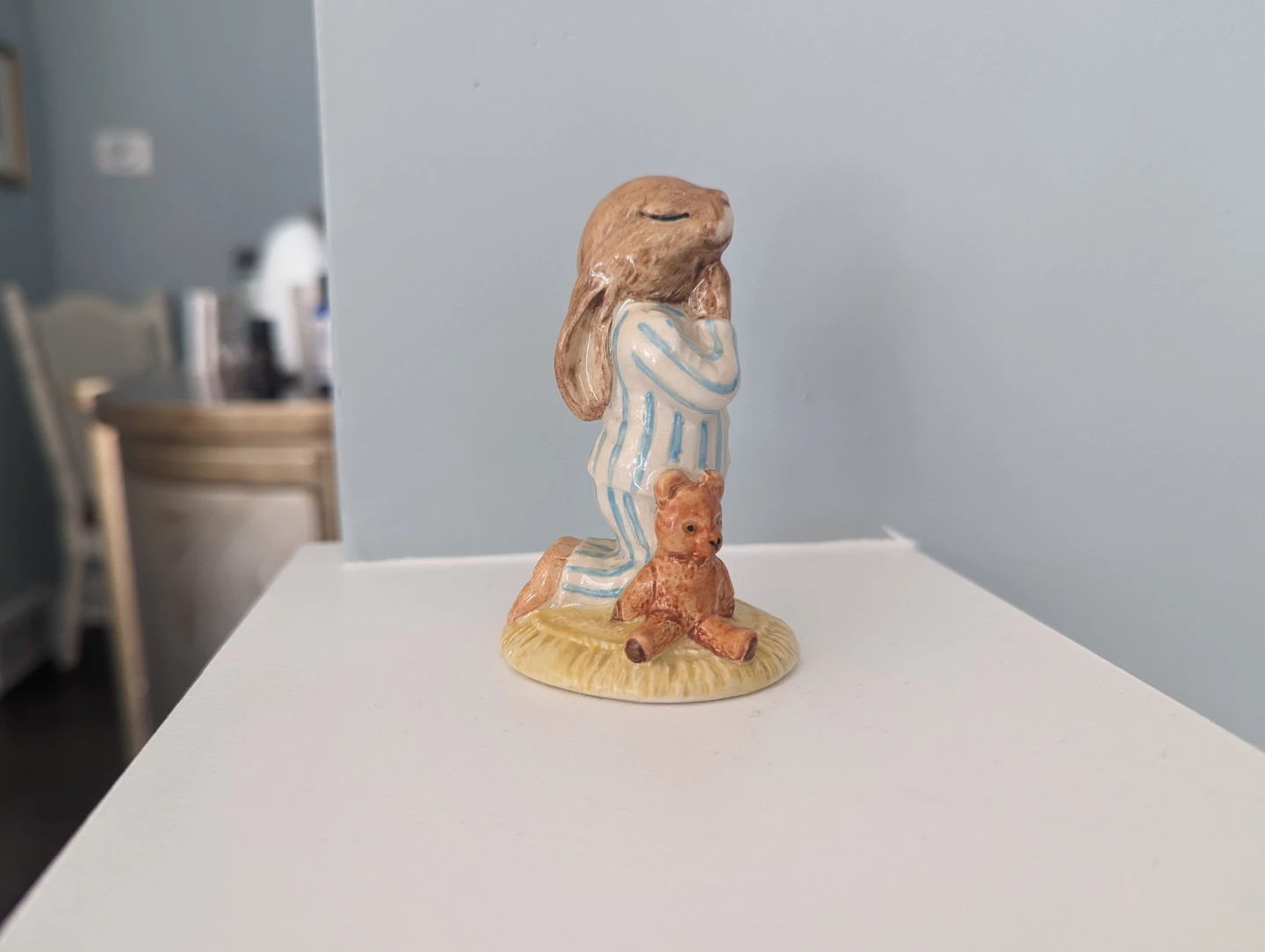 Royal Doulton Bedtime Bunnykins Figurine - photo 3
