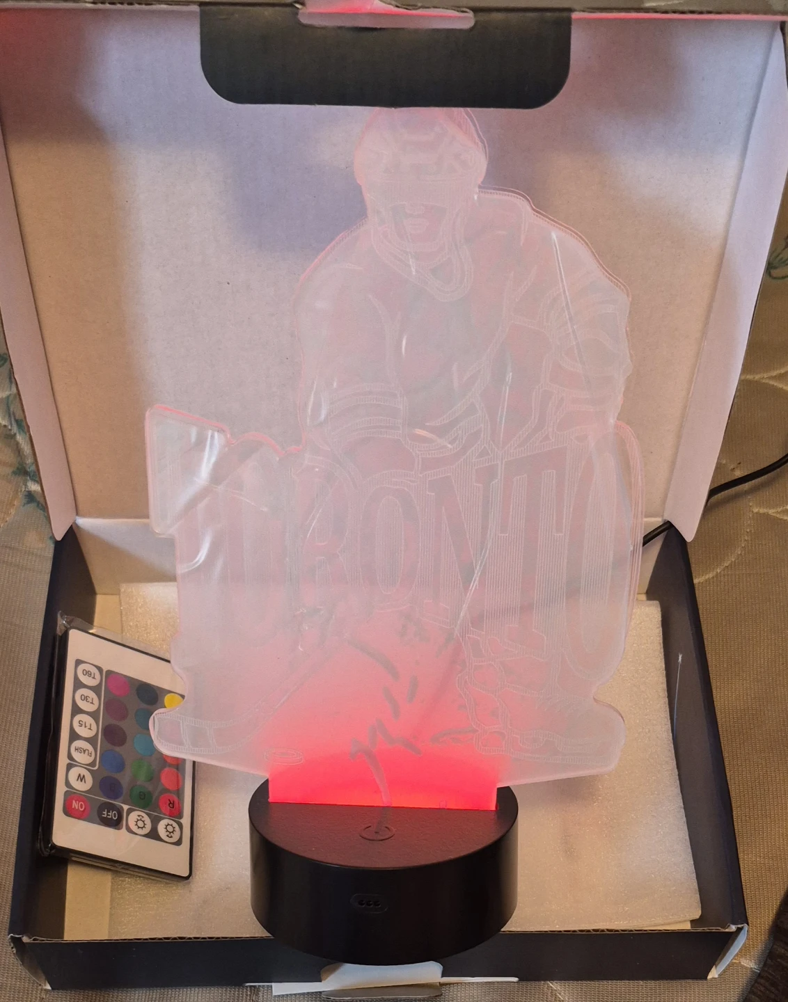 3D Toronto Hockey Lamp with Remote - photo 2