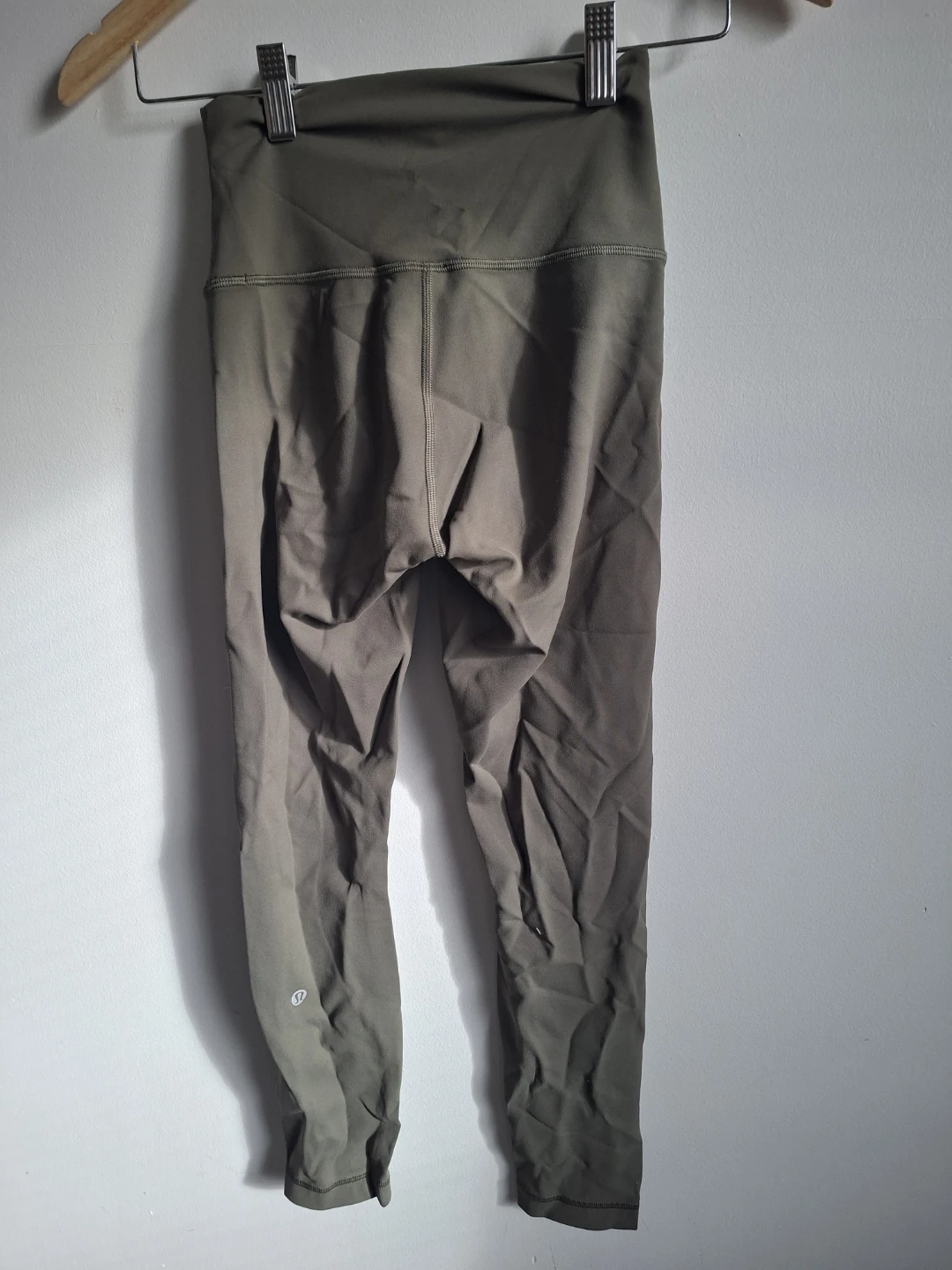Lululemon Wunder Train Leggings (Size 4) - photo 5