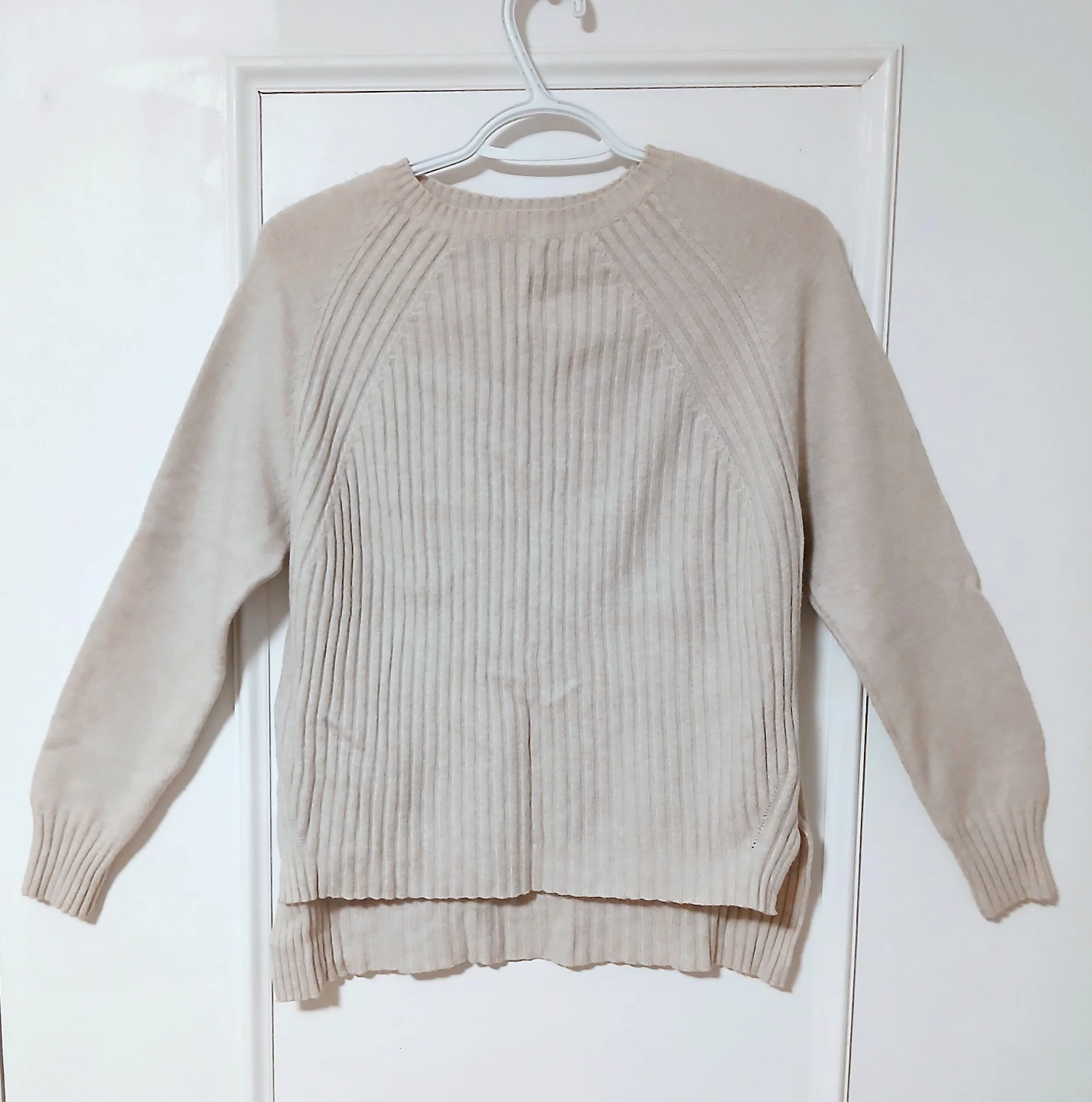 Women Large Crew Neck Sweater