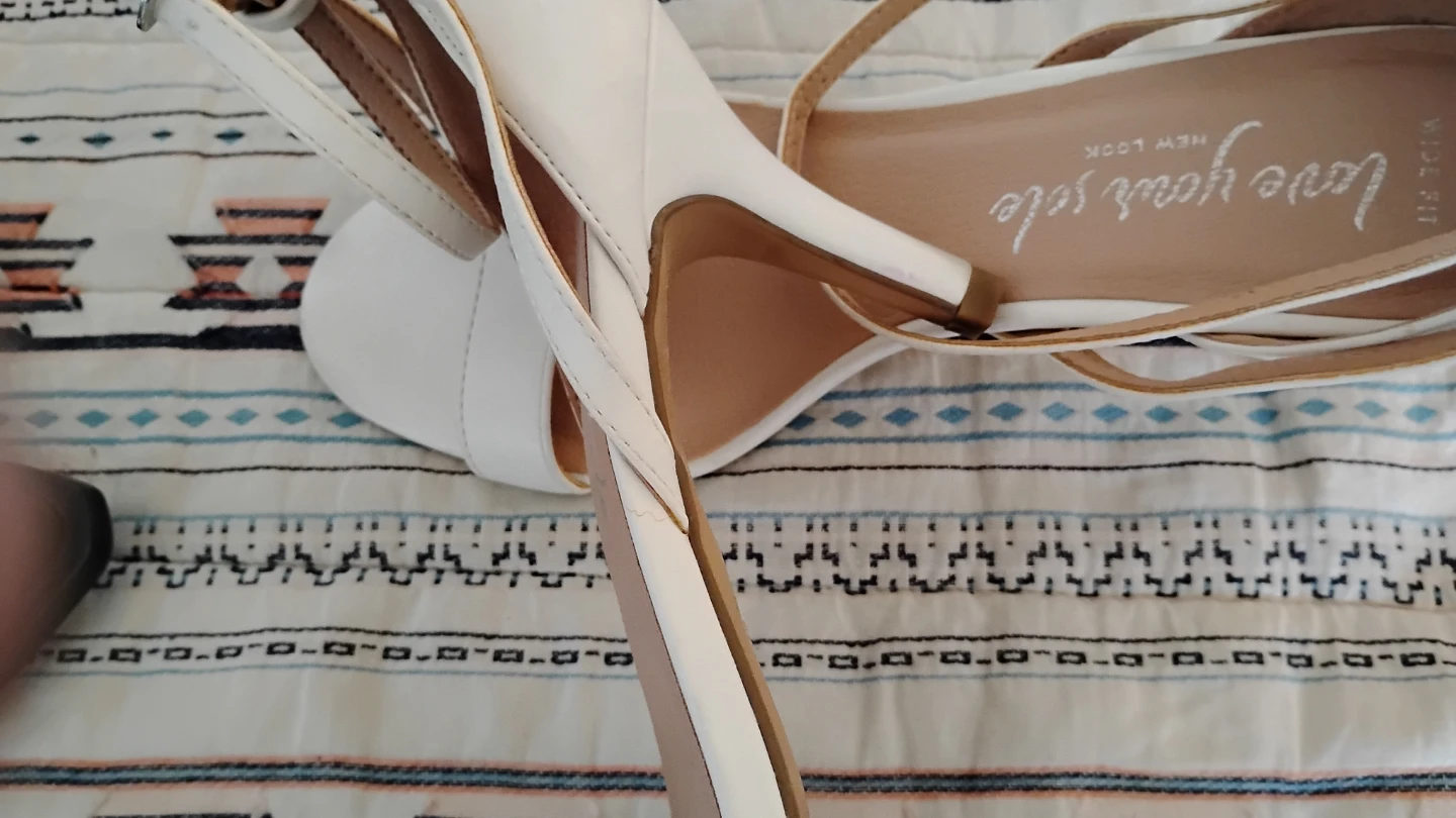 New Look White Wide Fit Heels - photo 2