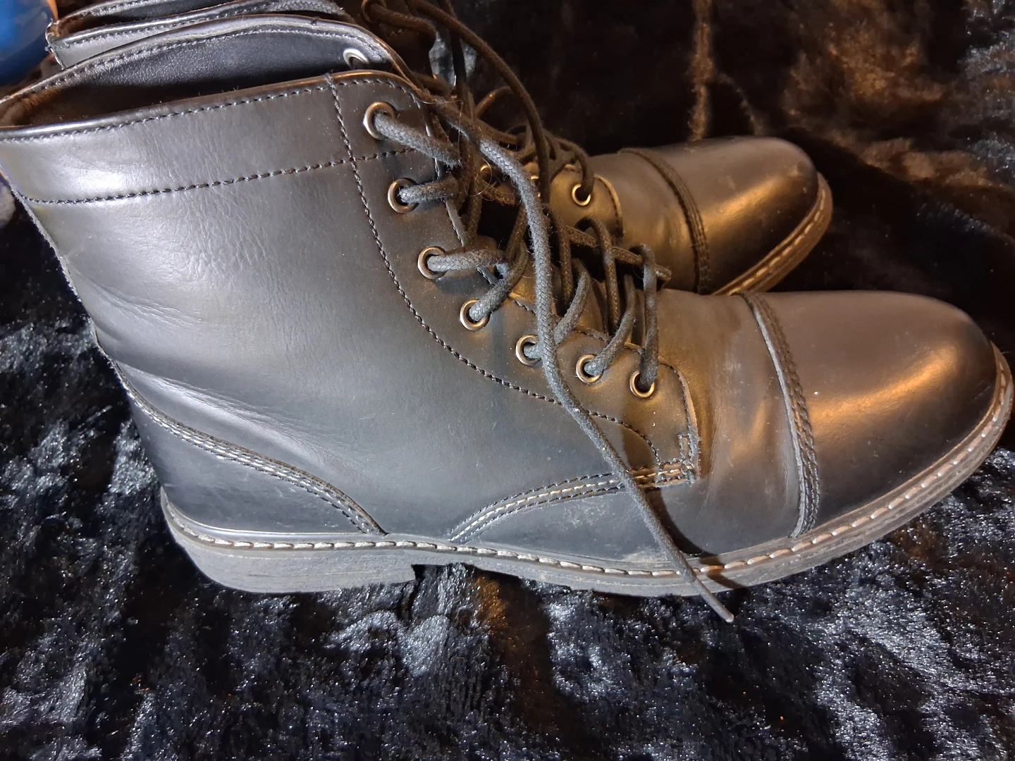 Sonoma Black Lace-Up Boots