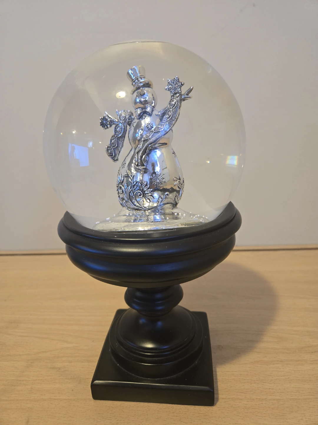 Light-Up Snowman Snow Globe