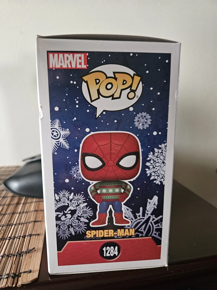 Funko Pop! Marvel Spider-Man #1284 Holiday Sweater - photo 2