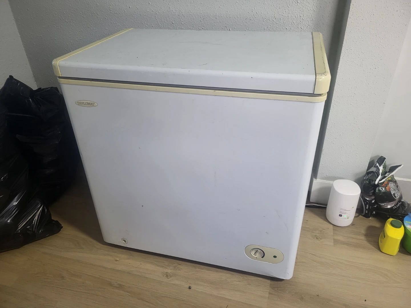 Diplomat Chest Freezer