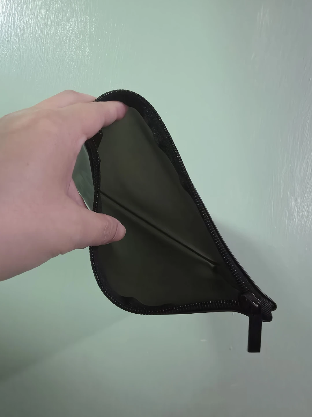 Olaplex Black Zippered Pouch - photo 3