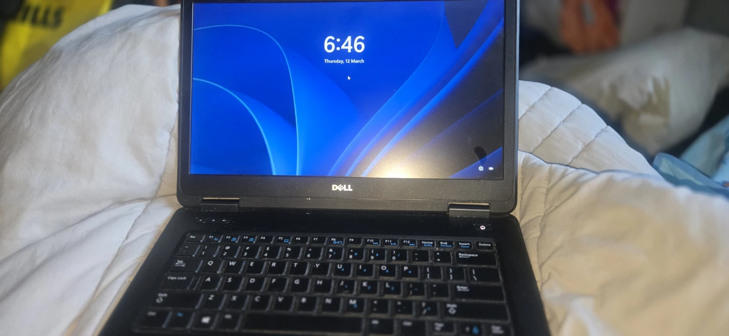 Dell Latitude Laptop - photo 2