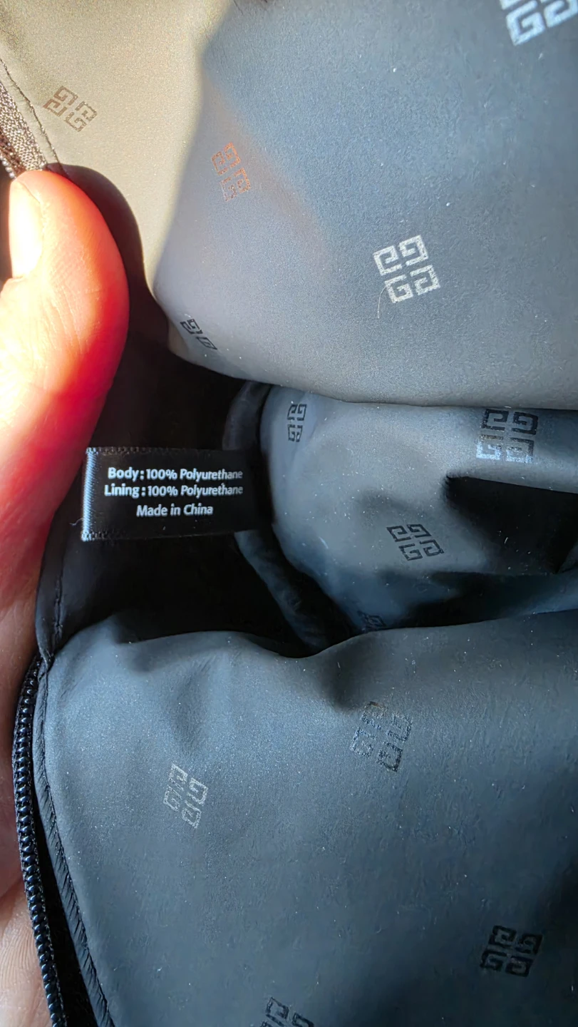 Givenchy Parfums Cosmetic Bag - photo 4